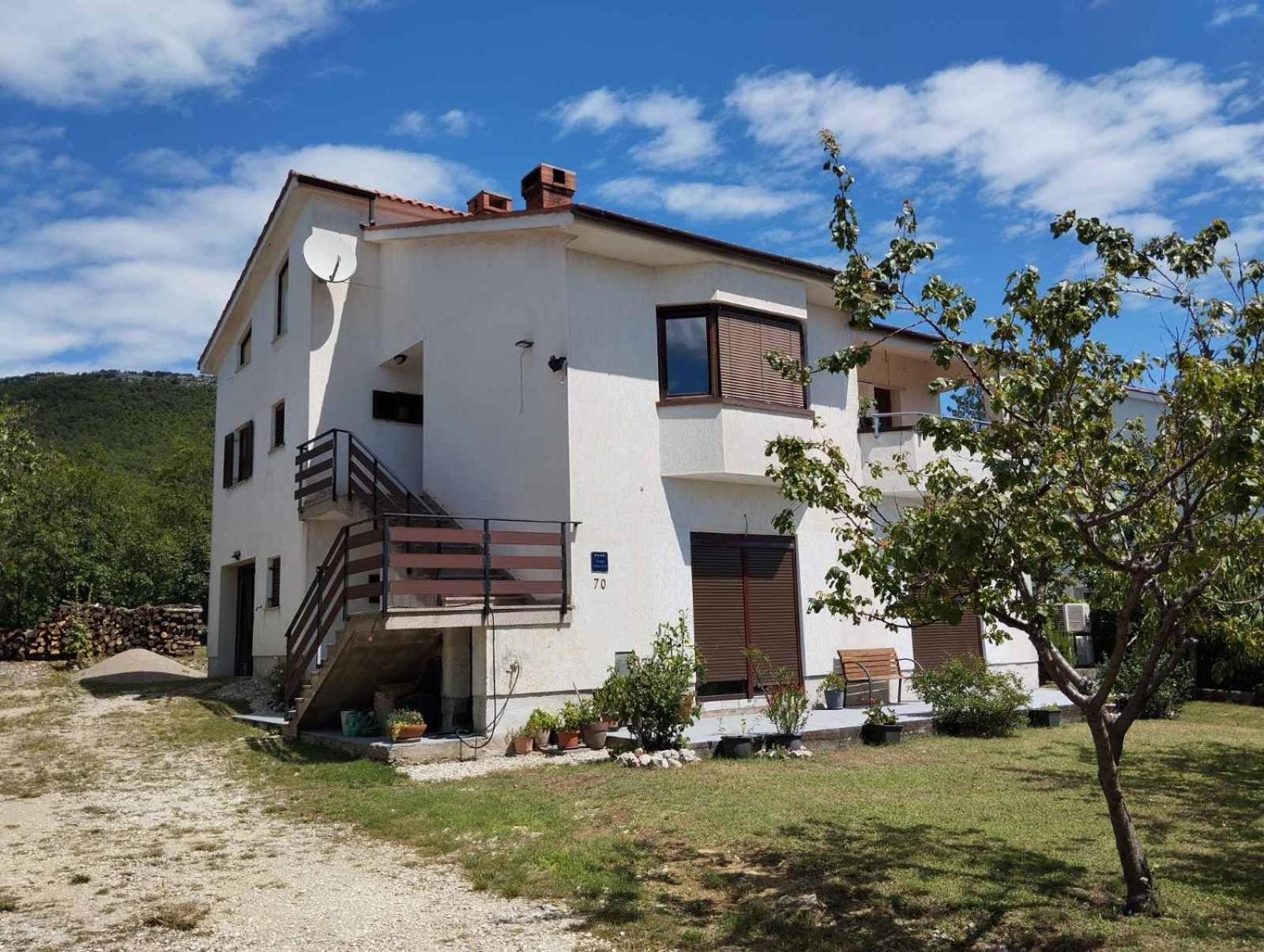 Daal Apartment Roč Exterior foto